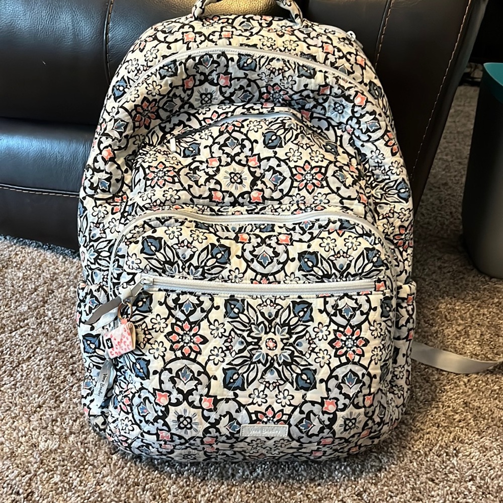 Vera Bradley pack pack large
